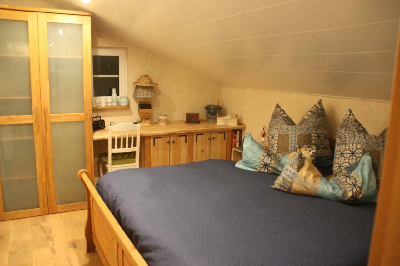 Eifelyeti Ferienwohnung Ellscheid Exterior foto